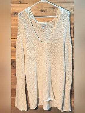 Hooded V-Neck Knit Sweater By Coldwater Creek - Size L - Cream Color